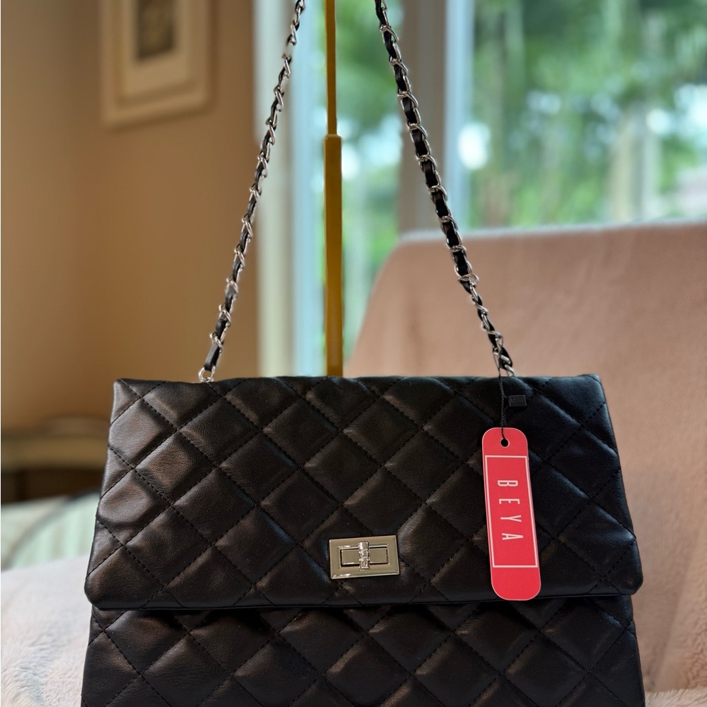 BEYA Black Quilted Shoulder Bag